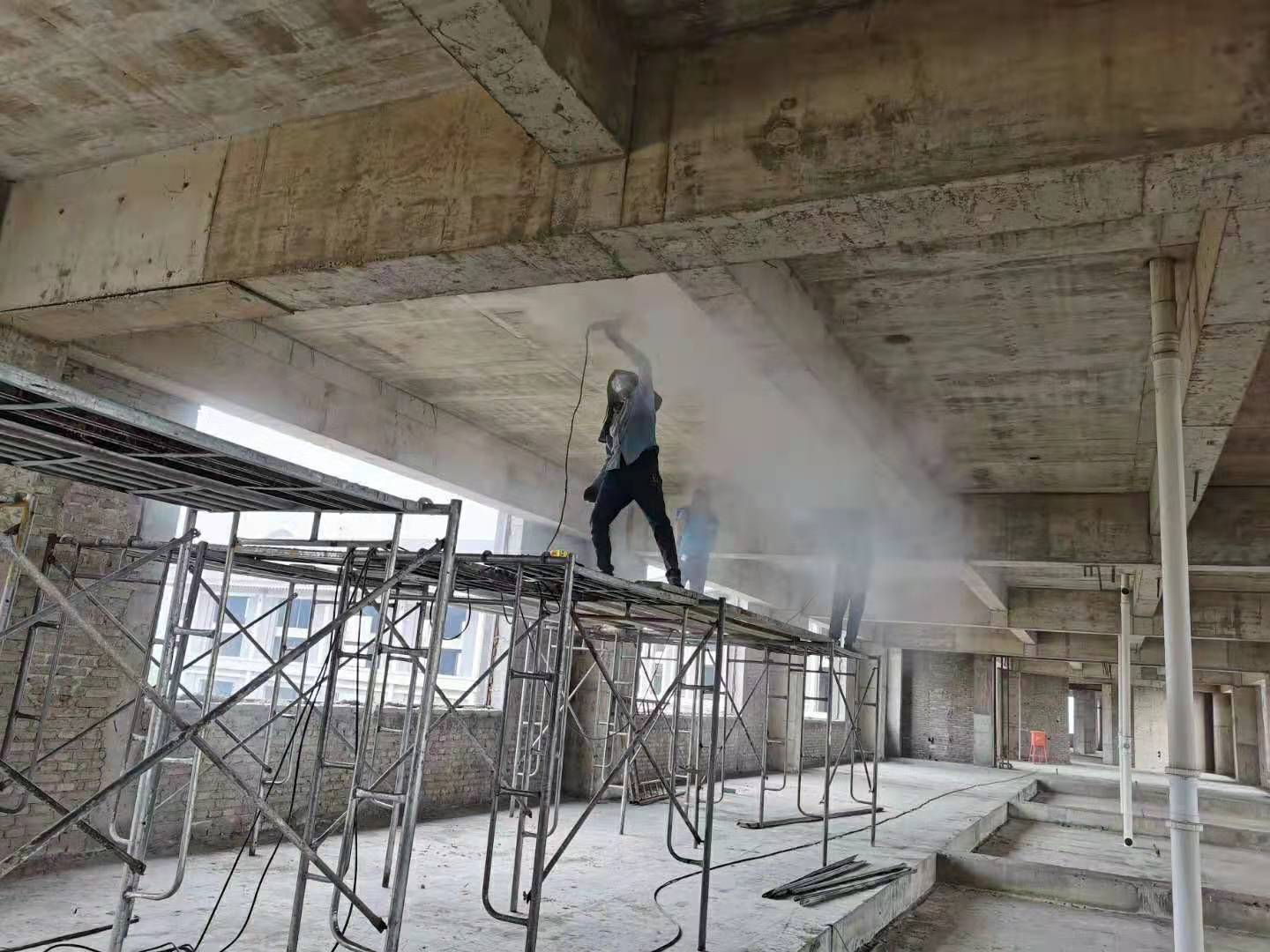 武汉房屋加固选择碳纤维布加固施工性价比高
