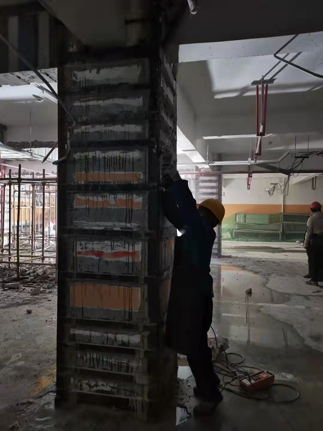 武汉厂房承重加固的设计方案及加固流程